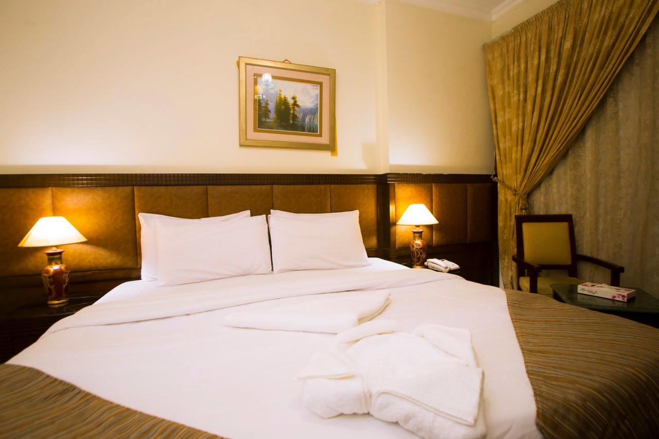 Anwar Al Zahraa Hotel Medina Bagian luar foto